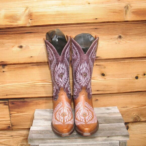 Lucchese Embroidered Cowboy Boots - Picture 3 of 10
